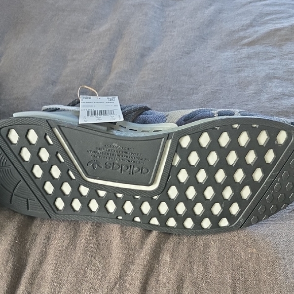 Adidas By Pharrell Williamsv Mens Gray and Black Patterned Sneakers - Picture 4 of 4